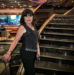 Meet your Posher, Vickie